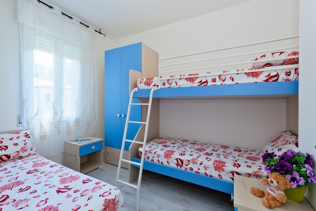 Villa Renza Bibione Cameră foto